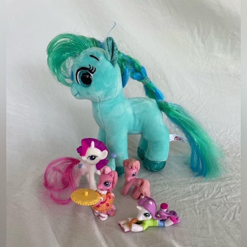 My Little Pony Toy Lot Plush & 4 Figures Friendship Is Magic Hasbro G4